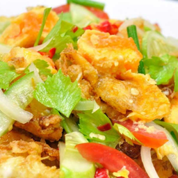 ยำไข่ดาว