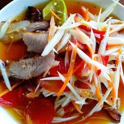 ตำหมูตกครก
