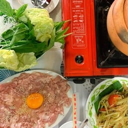 ผัดกระเพราตามสั่ง ยามดึก by กินแซ่บ 1