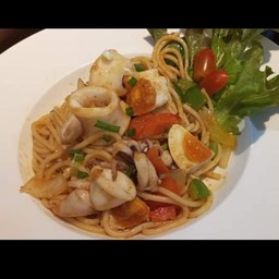 สปาหมึกผัดไข่เค็ม