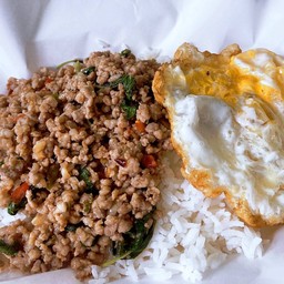 กะเพราบิ๊กบึ้ม by.Jan-U