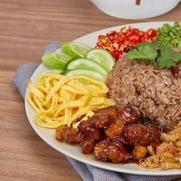 ครัว น้องยูโฟร์ บ้านศรีสง่าเมืองเหนือ