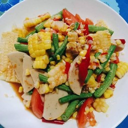 ตำข้าวโพดหมูยอ