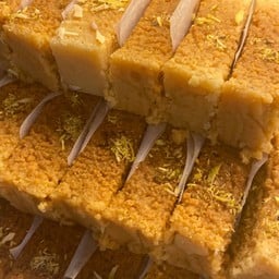 Milk Burfi (1 Kg)