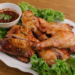 ไก่ย่างครึ่งตัว