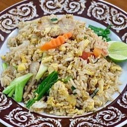 ข้าวผัดรถไฟ