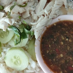 ร้านข้าวมันไก่ หมูแดง ป้าเรียม น้ำจิ้มรสเด็ด (บขส. )
