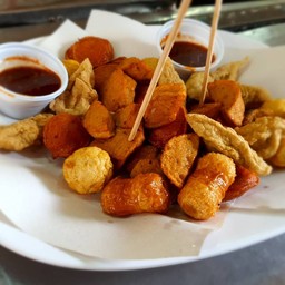 ลูกชิ้นรวมใหญ่