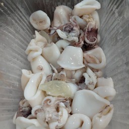 Topping ปลาหมึก