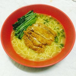 เส้นอุด้งไก่ทอด