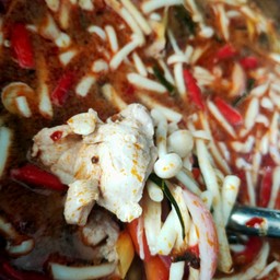 ต้มยำไก่น้ำข้น