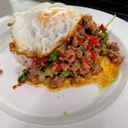 ตามใจสั่งมา 😋 อาหารจานเดียว อิ่มจบครบที่เดียว