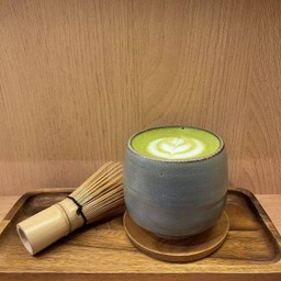 HOT MATCHA LATTE