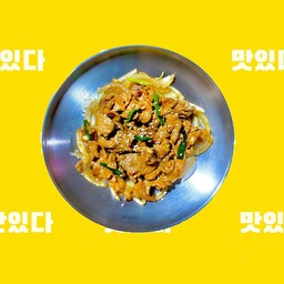 หมูผัดบุลโกกิ