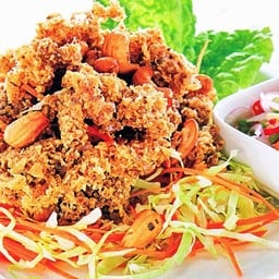 หมูปลาร้า ติดมันส์