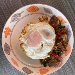 กะเพราเป็ด ราดข้าว