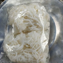 ขนมจีนเปล่า