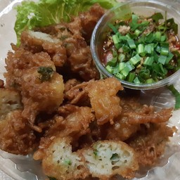 ลาบเห็ดเข็มทอง