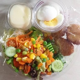 @333นัตเก็ตไก่ทอด3ชิ้น+ไข่ไก่ต้ม1+สลัดผักรวม