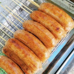 เล้งไส้กรอกอีสาน(89พลาซ่า) 89พลาซ่า