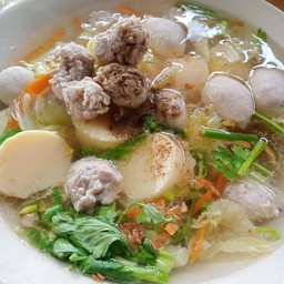 แกงจืดเต้าหู้หมูสับ