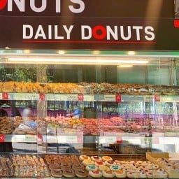 DAILY DONUTS เมืองเพชรบุรี