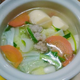 เเกงจืดเต้าหู้หมูสับถ้วย