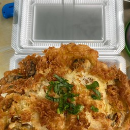 น้าบะหอยทอด