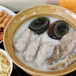 โจ๊กหมู+เครื่องใน+ไข่เยี่ยวม้า