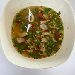 ต้มแซ่บเห็ดกระดูกหมู