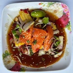 ยำแซลม่อนสด