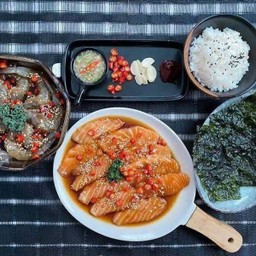 เซ็ตโมราห์ กากี วันทอง