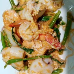 สุกี้แห้งทะล