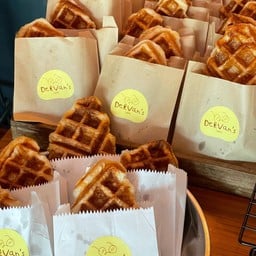 เด็กแว่นครอฟเฟิล