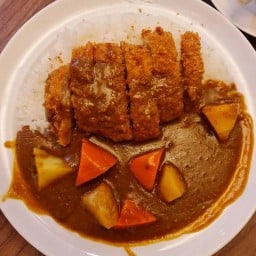 TONKATSU CNX ถนนธานินทร์ หลังเชียงใหม่ไดเร็ค ตรงข้ามหน่อยไอที