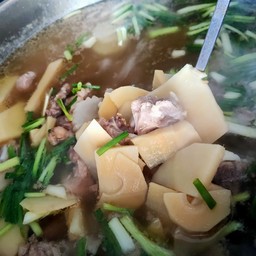 หมูต้มหน่อไม้หวาน