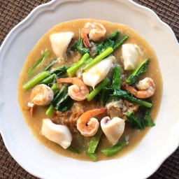 ยำแม่หลวง