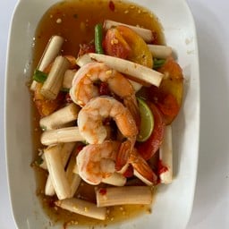 ตำไหลบัวปลาร้ากุ้งสุก