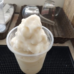 ดาด้ามะพร้าวปั่น