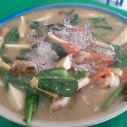 ราดหน้า ไก่