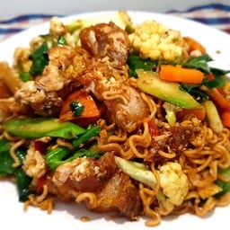 ครัวยายอุ้ม