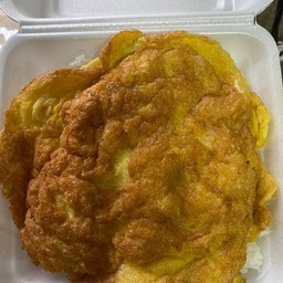 ข้าวไข่เจียวราดข้าว