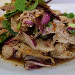 น้ำตกหมู