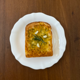 ขนมปังกระเทียม