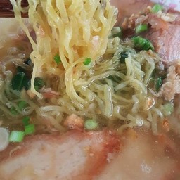 บะหมี่น้ำ พิเศษ