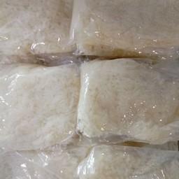 ข้าวเหนียว  4  ห่อ