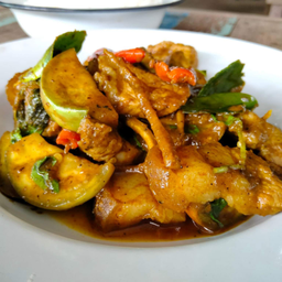 กระเพรากบราดข้าว