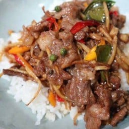 ข้าวผัดฉ่าเนื้อ