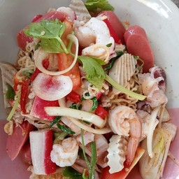 ส้มตำตลาดกลางพันท้าย