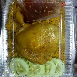 น้องซีมีน ข้าวหมกไก่ปักษ์ใต้  ท้ายเมือง